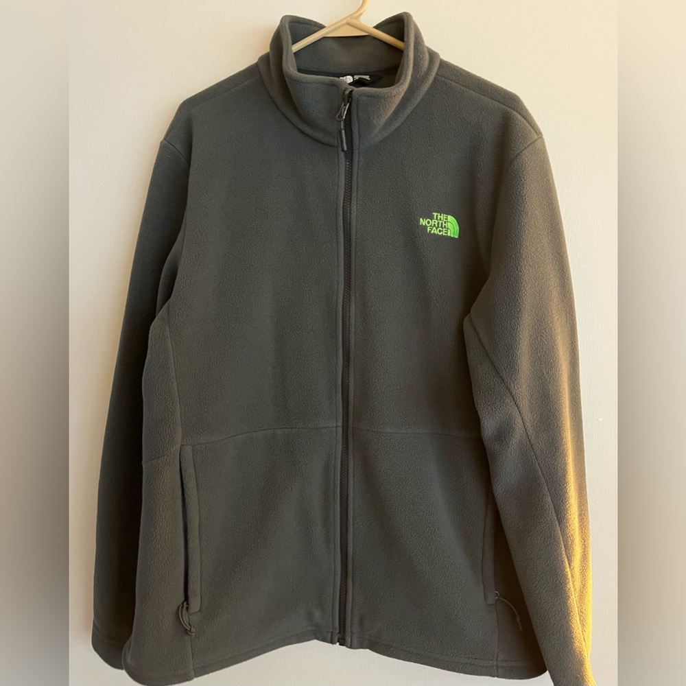Men’s The North Face Fleece jacket